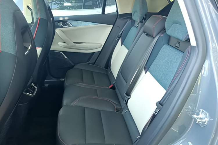Used Lynk & Co 06 2020 1.5T YAO Halo Left Rear Seat