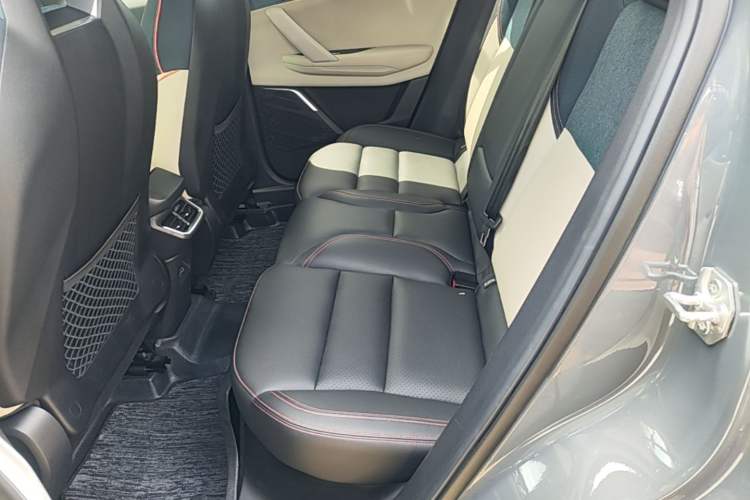 Used Lynk & Co 06 2020 1.5T YAO Halo Left Rear Seat