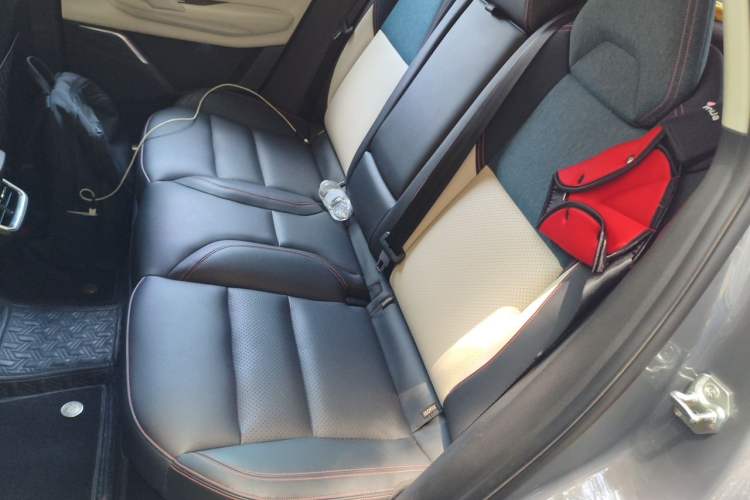 Used Lynk & Co 06 2020 1.5T YAO Halo Left Rear Seat