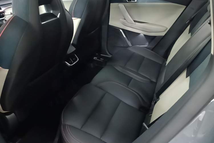 Used Lynk & Co 06 2020 1.5T YAO Halo Left Rear Seat