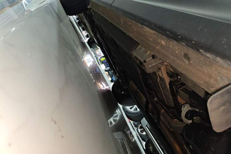 Used Lynk & Co 06 2020 1.5T YAO Halo Left Side Sill