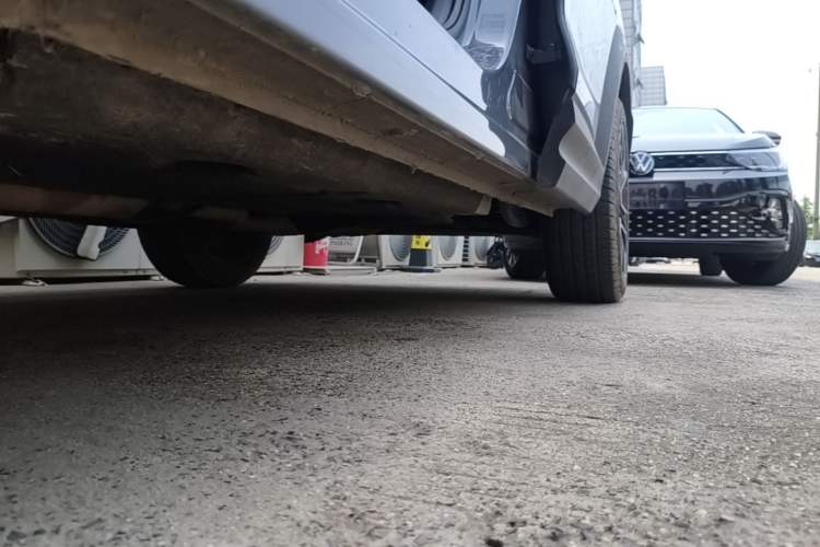 Used Lynk & Co 06 2020 1.5T Type Plus Left Side Sill