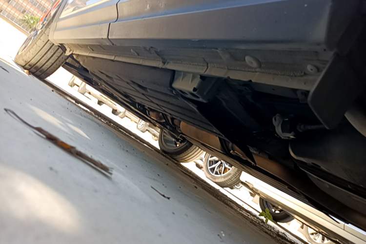 Used Lynk & Co 06 2020 1.5T YAO Halo Left Side Sill