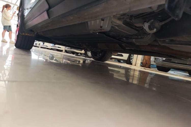 Used Lynk & Co 06 2020 1.5T YAO Halo Left Side Sill