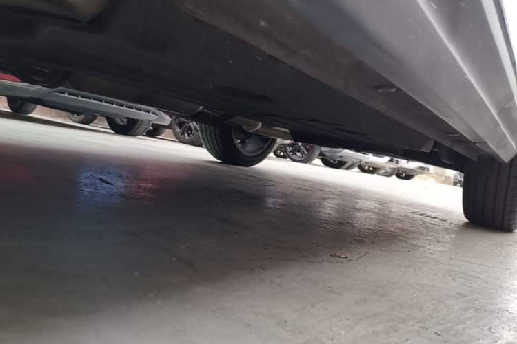 Used Lynk & Co 06 2020 1.5T YAO Halo Left Side Sill