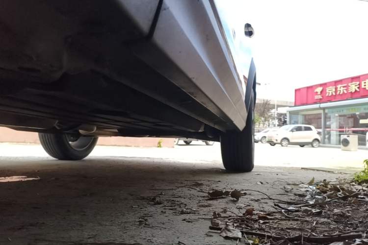 Used Lynk & Co 06 2020 1.5T JinPro model Left Side Sill