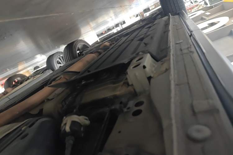 Used Lynk & Co 06 2020 1.5T YAO Halo Left Side Sill
