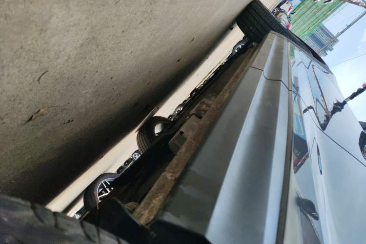 Used Lynk & Co 06 2020 1.5T JinPro model Left Side Sill