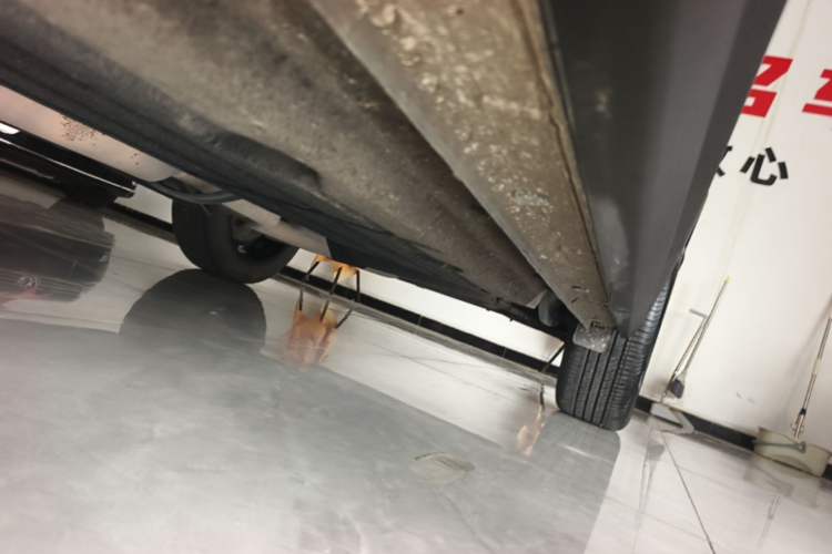 Used Lynk & Co 06 2020 1.5T JinPro model Left Side Sill