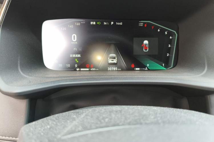 Used Lynk & Co 06 2020 1.5T JinPro model Odometer Close Up