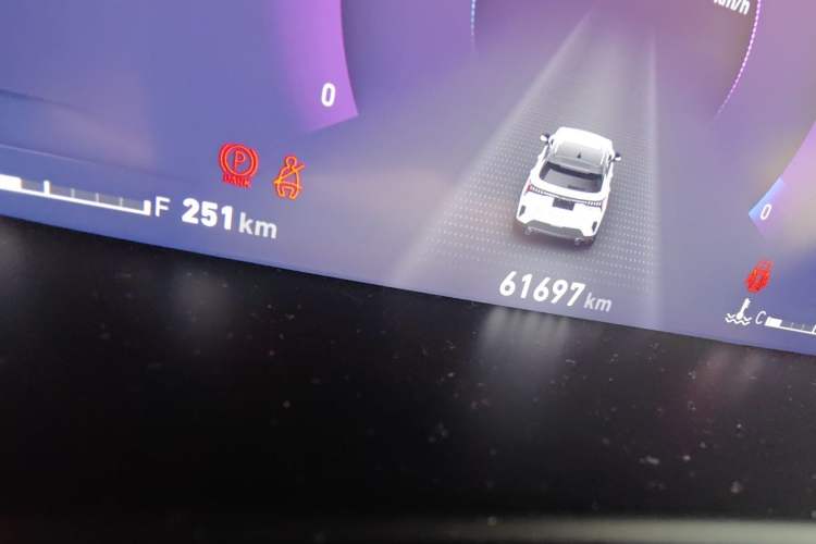 Used Lynk & Co 06 2020 1.5T YAO Halo Odometer Close Up