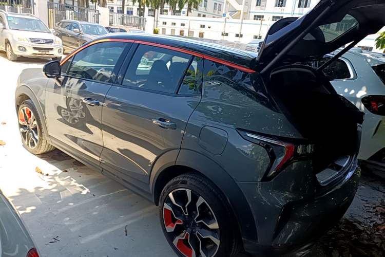 Used Lynk & Co 06 2020 1.5T YAO Halo Rear Left 45 Deg