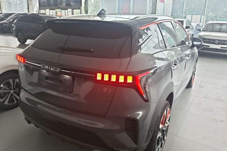 Used Lynk & Co 06 2020 1.5T YAO Halo Rear Right 45 Deg