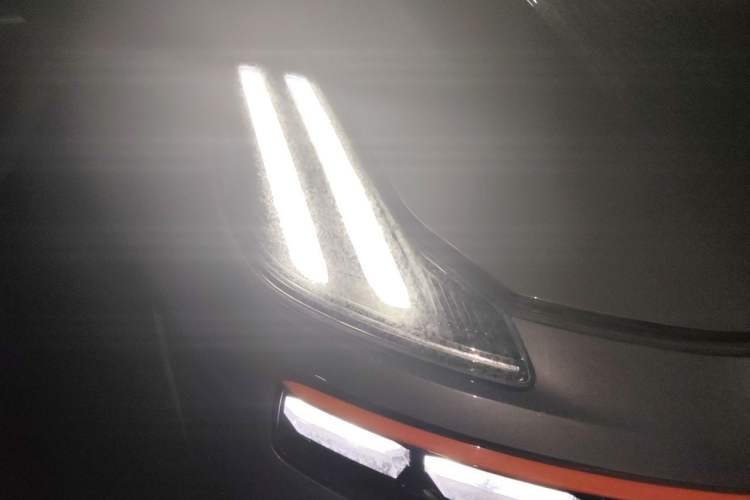 Used Lynk & Co 06 2020 1.5T YAO Halo Right Front Headlight
