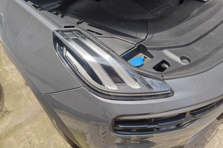Used Lynk & Co 06 2020 1.5T JinPro model Right Front Headlight