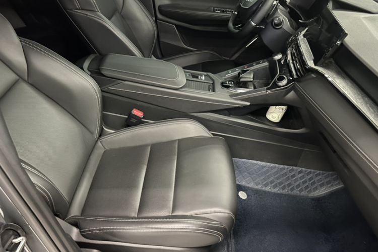 Used Lynk & Co 06 2020 1.5T JinPro model Right Front Seat