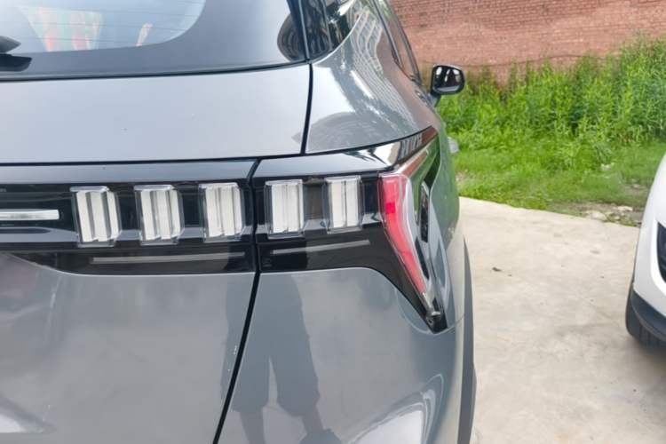 Used Lynk & Co 06 2020 1.5T JinPro model Right Rear Taillight