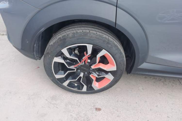Used Lynk & Co 06 2020 1.5T YAO Halo Right Rear Wheel Hub