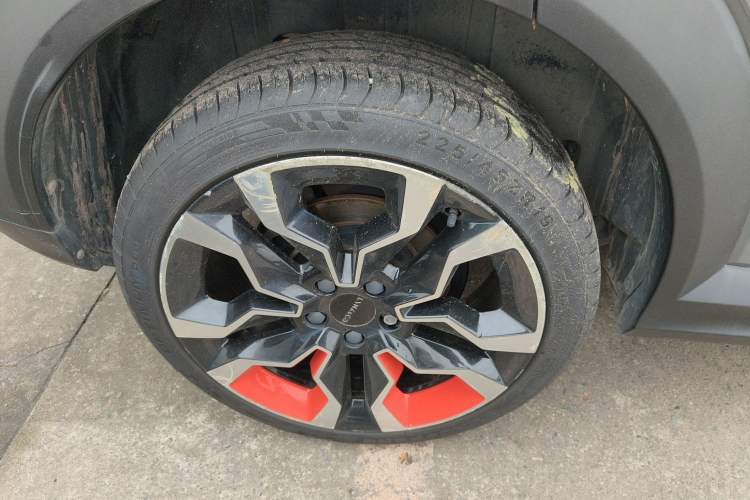 Used Lynk & Co 06 2020 1.5T YAO Halo Right Rear Wheel Hub