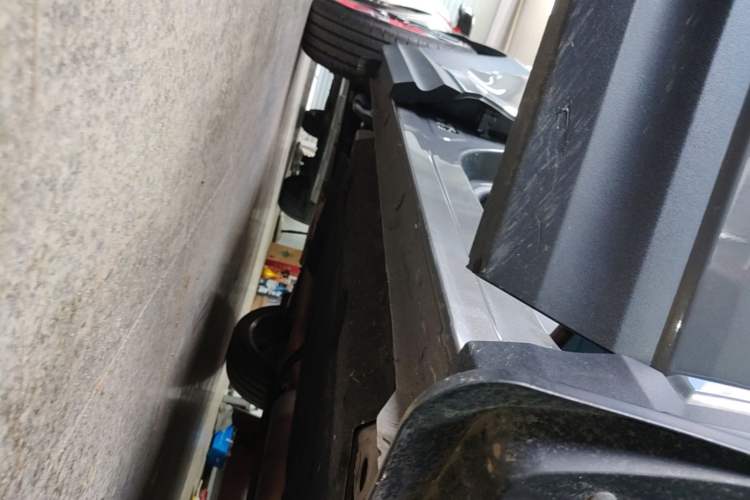 Used Lynk & Co 06 2020 1.5T YAO Halo Right Side Sill