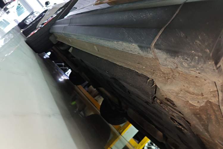 Used Lynk & Co 06 2020 1.5T YAO Halo Right Side Sill