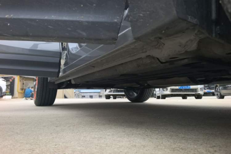 Used Lynk & Co 06 2020 1.5T YAO Halo Right Side Sill