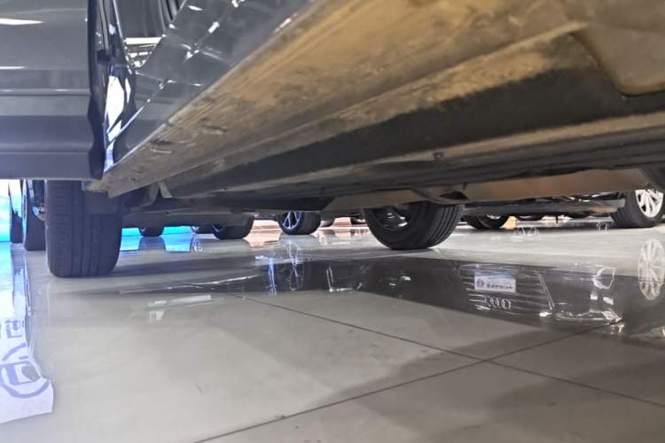 Used Lynk & Co 06 2020 1.5T JinPro model Right Side Sill
