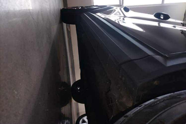 Used Lynk & Co 06 2020 1.5T YAO Halo Right Side Sill