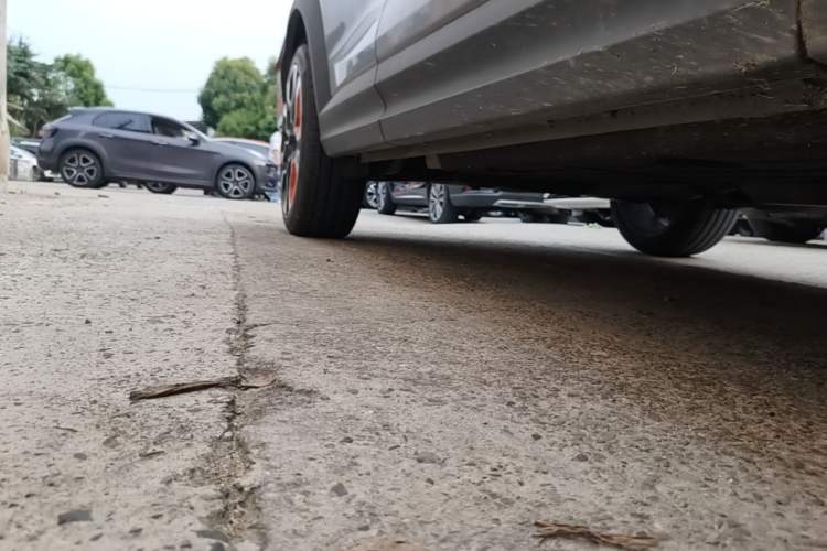 Used Lynk & Co 06 2020 1.5T YAO Halo Right Side Sill
