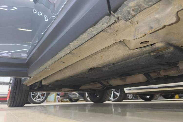 Used Lynk & Co 06 2020 1.5T YAO Halo Right Side Sill