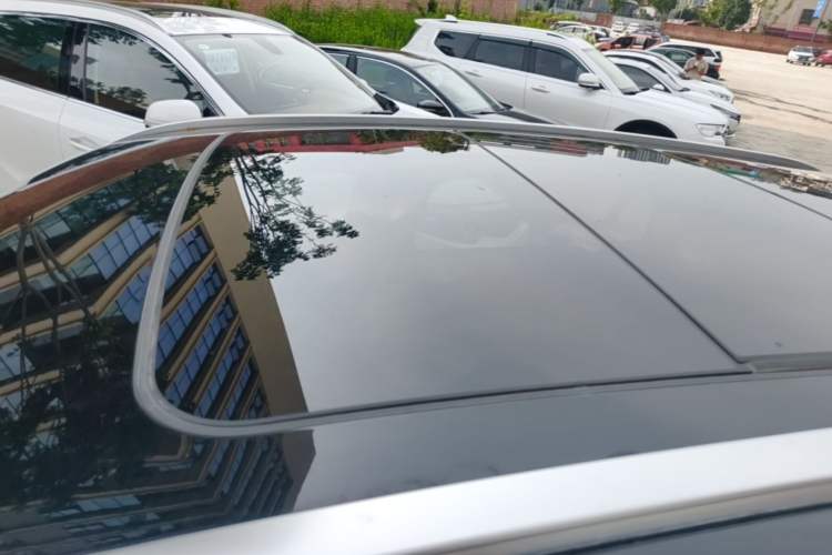 Used Lynk & Co 06 2020 1.5T JinPro model Roof