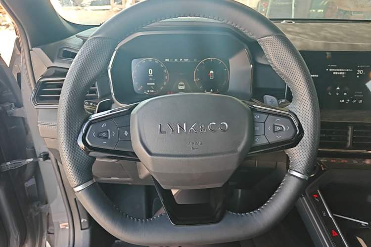 Used Lynk & Co 06 2020 1.5T JinPro model Steering Wheel