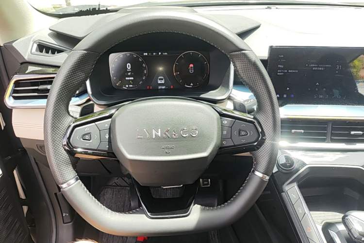 Used Lynk & Co 06 2020 1.5T YAO Halo Steering Wheel