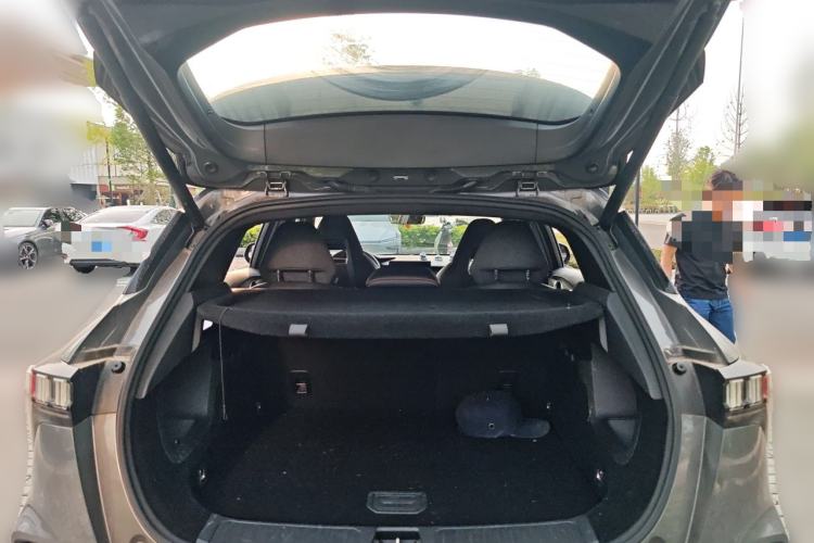 Used Lynk & Co 06 2020 1.5T MHEV Pro Trunk