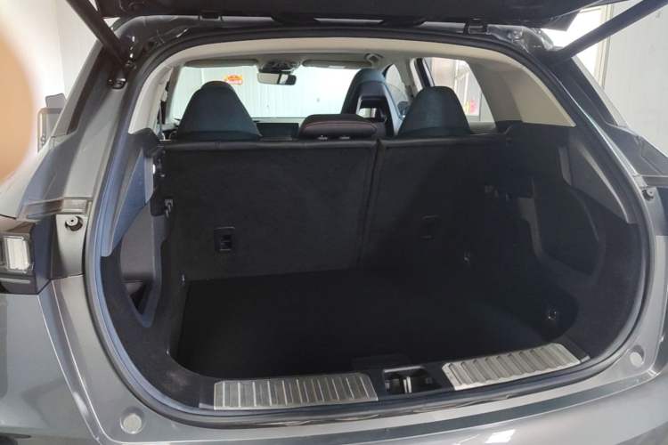 Used Lynk & Co 06 2020 1.5T YAO Halo Trunk