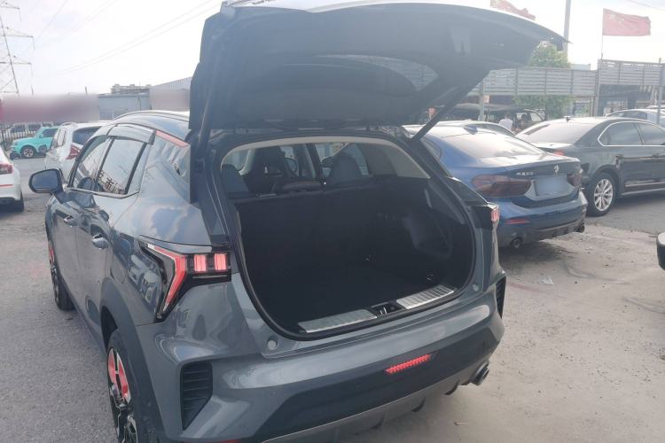 Used Lynk & Co 06 2020 1.5T YAO Halo Trunk