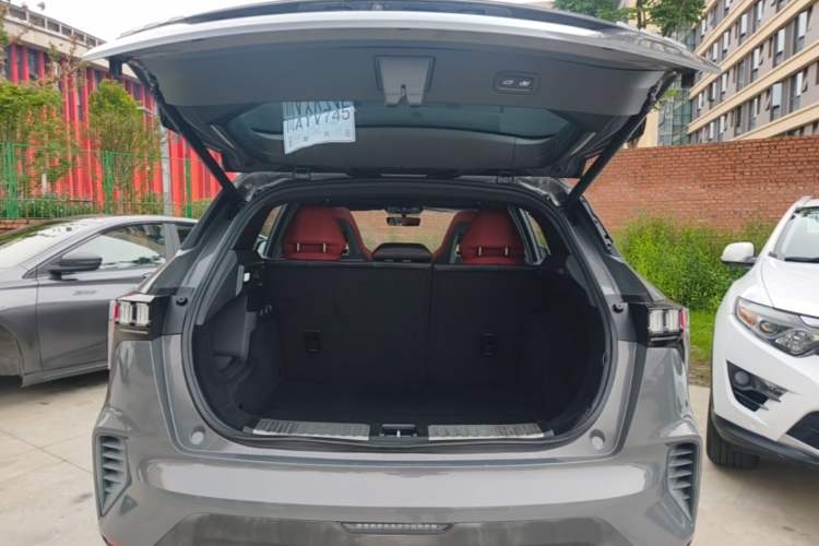 Used Lynk & Co 06 2020 1.5T JinPro model Trunk