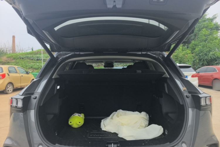 Used Lynk & Co 06 2020 1.5T YAO Halo Trunk