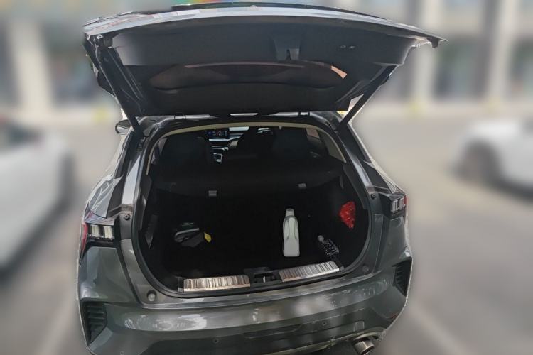 Used Lynk & Co 06 2020 1.5T YAO Halo Trunk