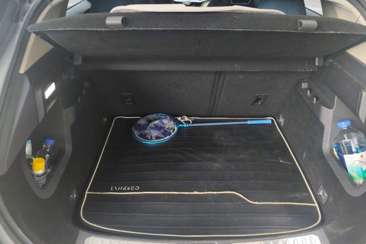 Used Lynk & Co 06 2020 1.5T YAO Halo Trunk