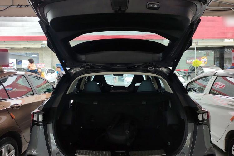 Used Lynk & Co 06 2020 1.5T YAO Halo Trunk
