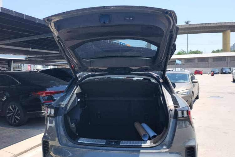 Used Lynk & Co 06 2020 1.5T YAO Halo Trunk