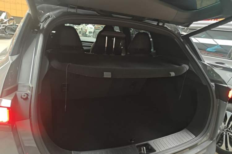 Used Lynk & Co 06 2020 1.5T JinPro model Trunk