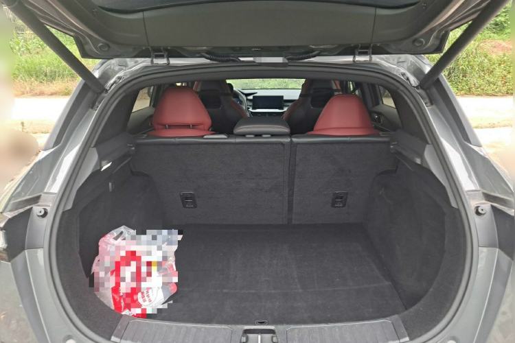 Used Lynk & Co 06 2020 1.5T JinPro model Trunk