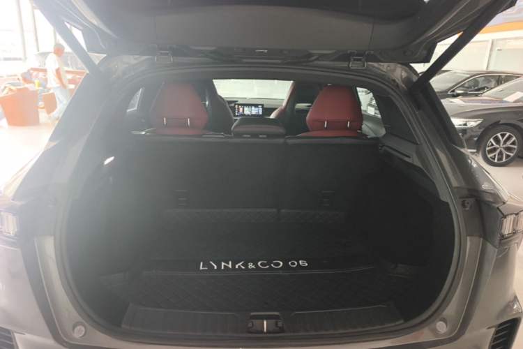 Used Lynk & Co 06 2020 1.5T JinPro model Trunk