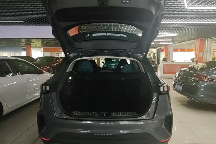 Used Lynk & Co 06 2020 1.5T YAO Halo Trunk