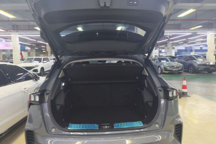 Used Lynk & Co 06 2020 1.5T YAO Halo Trunk
