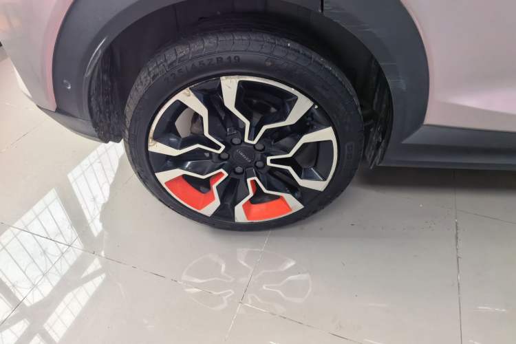 Used Lynk & Co 06 2020 1.5T YAO Halo Exterior 5