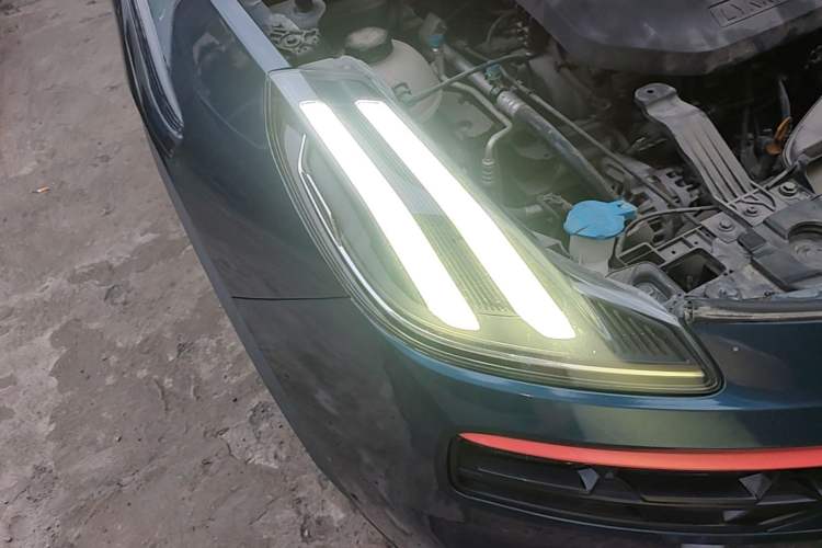 Used Lynk & Co 06 2020 1.5T YAO Halo Right Front Headlight