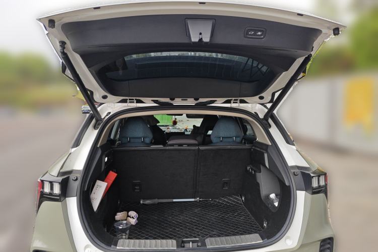 Used Lynk & Co 06 2020 1.5T YAO Halo Trunk
